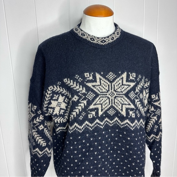 Demetre Snowflake Ski Winter Wool Knit Swetaer - Picture 3 of 9